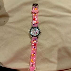 Brand New girls unicorn watch with unicorns down the band.